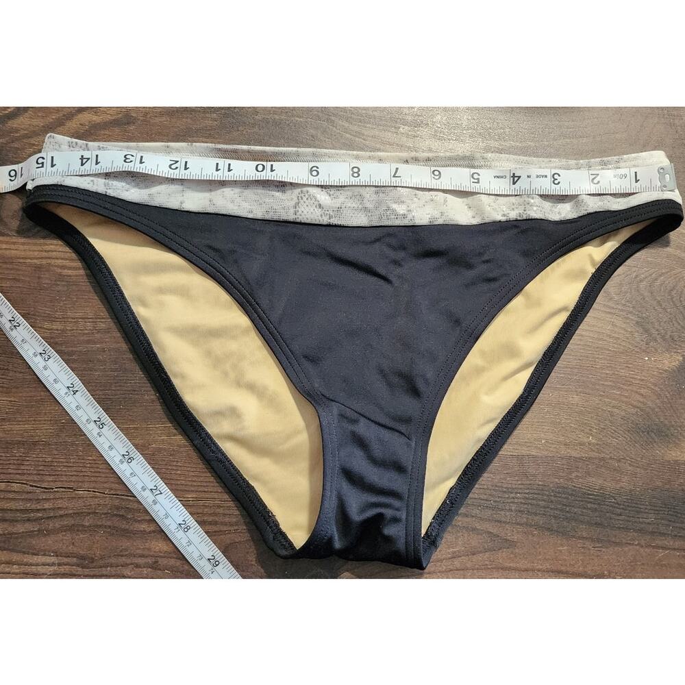 Victoria's Secret Black Snake Skin Waist Band Bikini Bottoms Size Medium - Picture 6 of 7